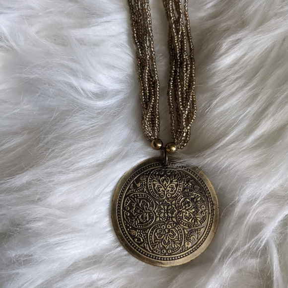 2 for 1 Beautiful Necklaces - Picture 11 of 15